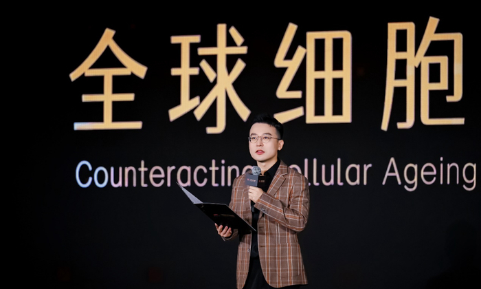 Swisse科学交流总监刘威