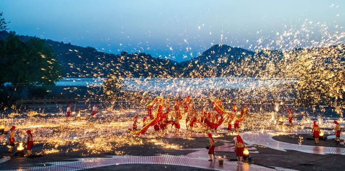 国家级非遗铜梁龙舞