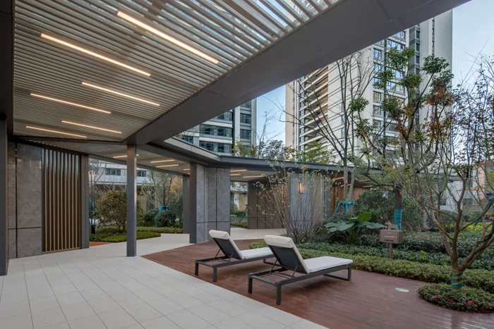 中海·寰宇天下园林实景 图片来源：项目官微 