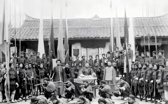 晚清团练，约摄于1880年。