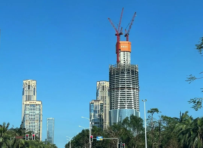 海南中心已局部复工。陈标志/摄