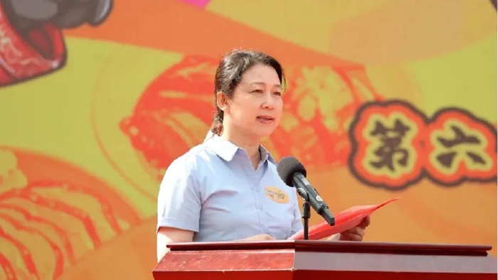 沧州市商务局局长王俊岚 图片来源：河间周报