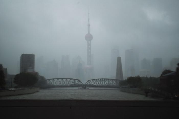 巴黎奥运会：滑板男子街式预决赛因雨天推迟 