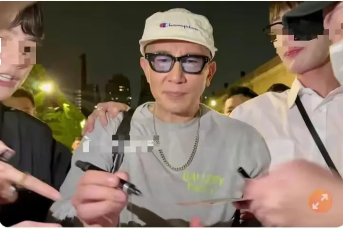 网友错怪具俊晔了，不回台北是有苦衷，有感而发，汪小菲盼来了