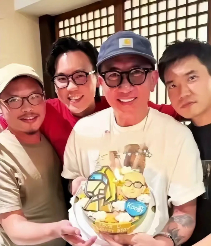 网友错怪具俊晔了，不回台北是有苦衷，有感而发，汪小菲盼来了