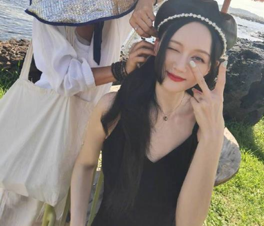 陈乔恩Alan婚礼即将举行，确认邀请明道，陈乔恩托乔任梁父母送花-陈乔恩婚礼现场