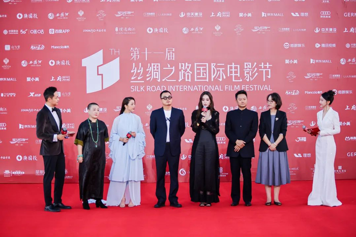 电影《出入平安》主创团队