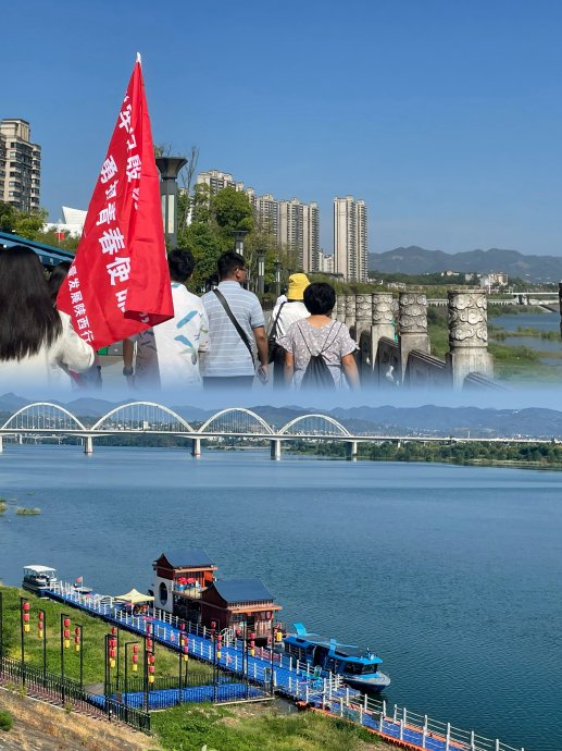 近日,汉江两岸游人如织,一湖秋色一湖金,遍洒甘霖洗旧尘,鱼跃鸟翔舟