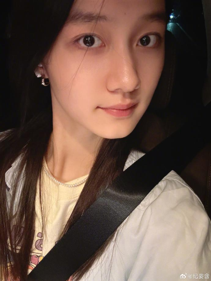 无论是刘楚恬还是纪姿含,两人从小在演戏这方面都有一定的天赋,并且