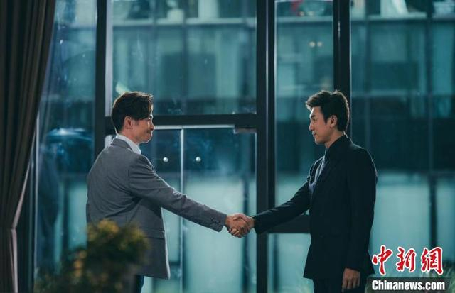 《企业强人》剧照。片方供图