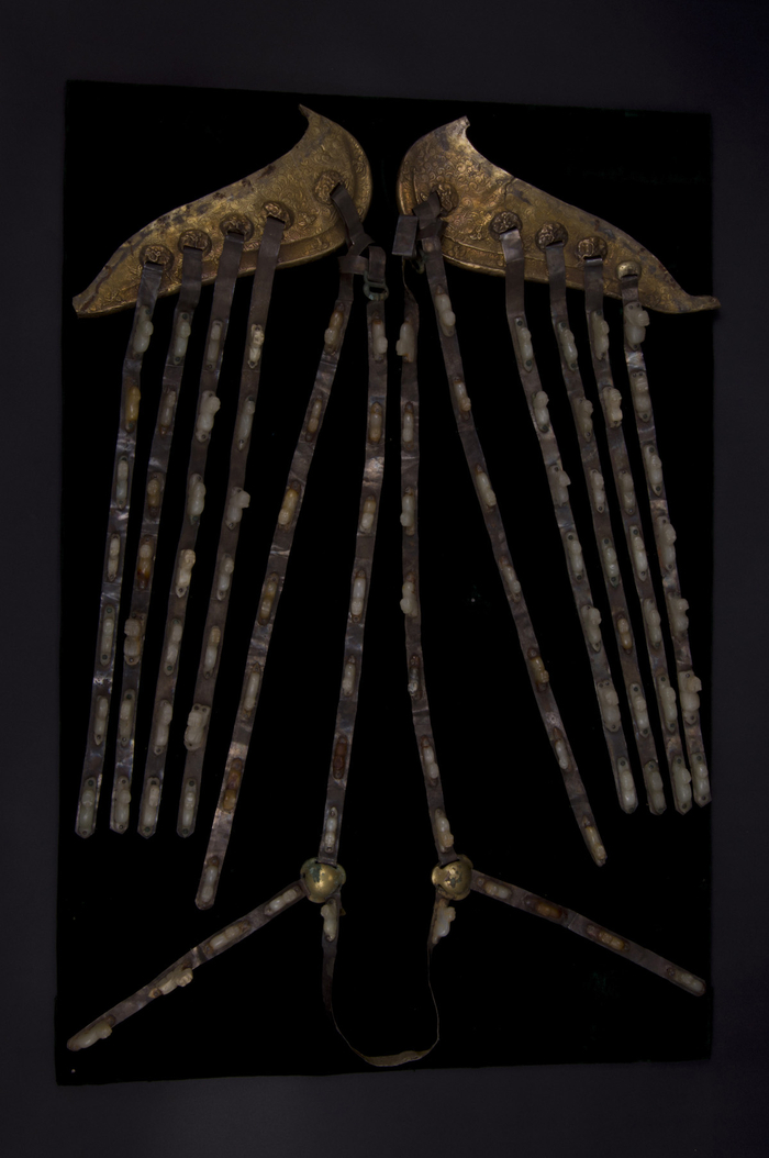 镶玉银鞓蹀躞带、鞧带