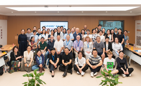 “与莎翁相约”烛光诵读会活动合影