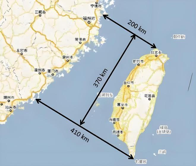 究竟能不能过？台湾海峡，最近成了某些外国军舰的“网红打卡地”|军舰|经济区|日本_新浪新闻