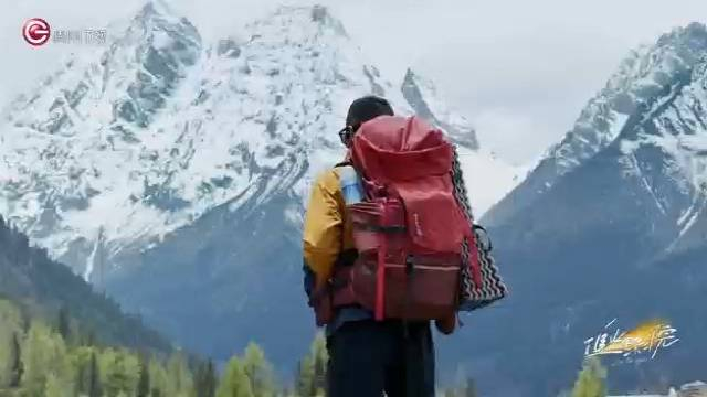 在这程与光同行的旅途中我们见证了太多视障朋友们坚韧乐观的精神!