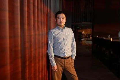 歆光影业总裁康捷