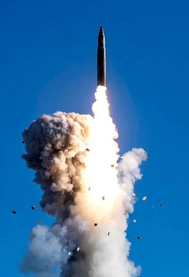 中国公布东风-31AG试射高清照片!日本破防了:都没事前通知我!