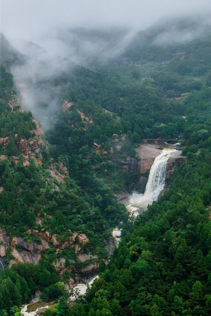 泰山风景春天图片