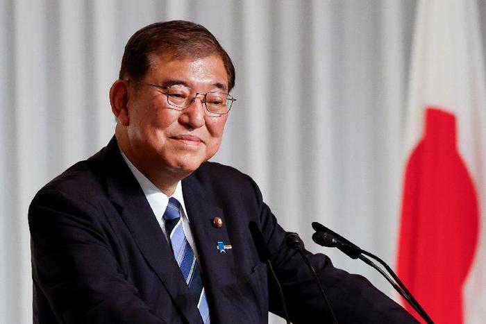 日本98任首相图片