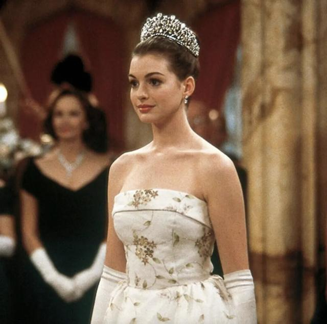 2001《公主日记》安妮·海瑟薇剧照