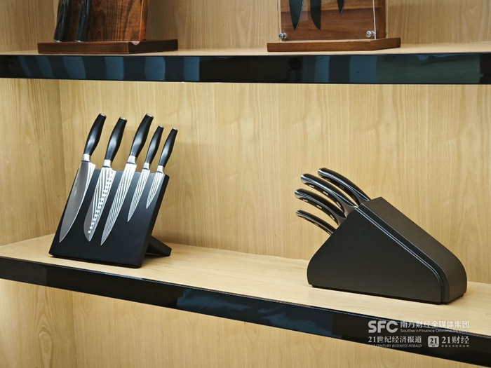 图：不少“中国造”因质量上乘、工艺成熟而备受海外品牌青睐 缴翼飞/摄，下同