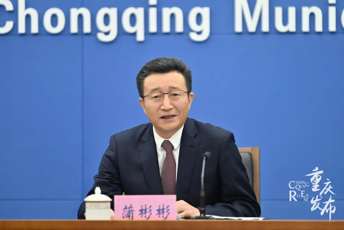 蒲彬彬回答记者提问  邹乐 摄