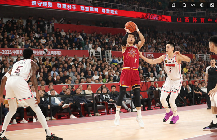 66-41！山西篮板抢疯了全队7人上双 广东内线崩塌客场落败-山西男篮在线直播