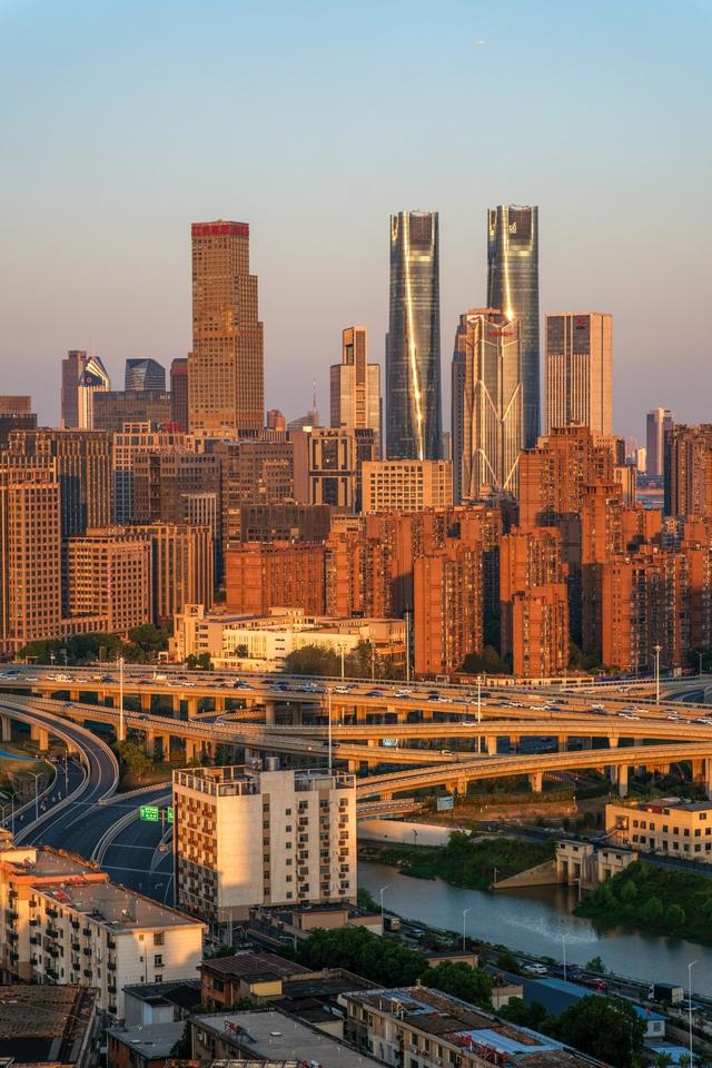 富士X-H2XF16-55mmF2.8 II 55mm ISO 125 F8 1/90s