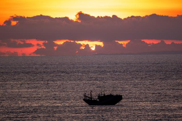 在各类逆光场景下，也基本看不到眩光与鬼影出现