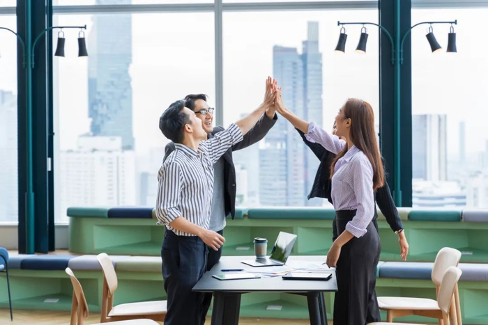 郑州三全公司待遇和工作情况 郑州百度创新中心和相关推广服务概述