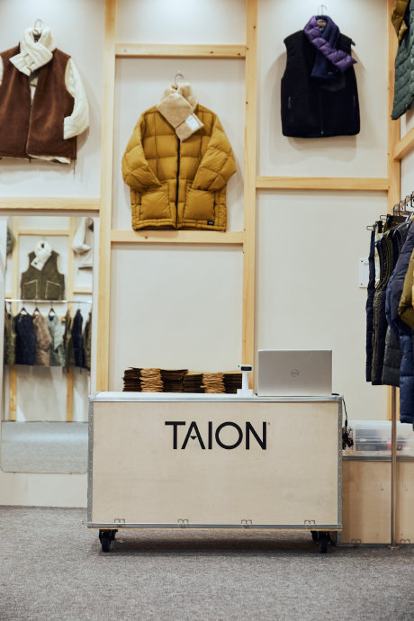 10月16日,日本专业内搭羽绒品牌taion位于中国的首家限时店在杭州湖滨
