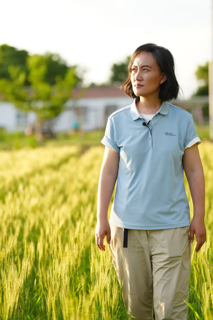 出走的女博士:种地10年,年入1500万
