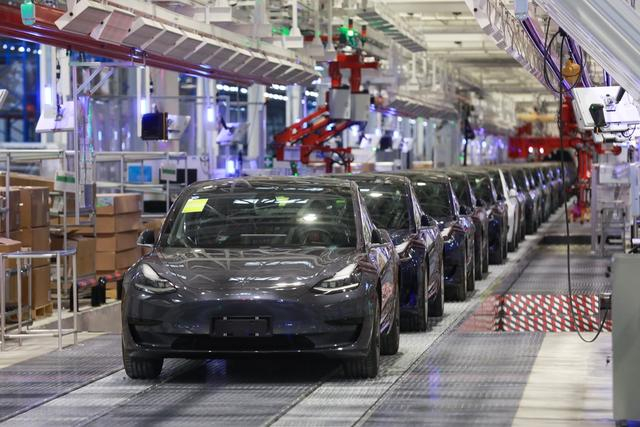 上海浦东特斯拉超级工厂MODEL3生产线。IC 资料图