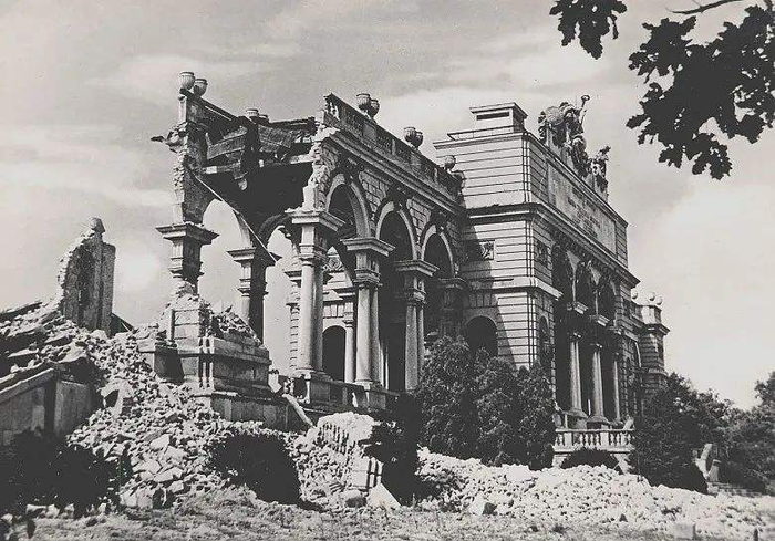 1945年的维也纳。