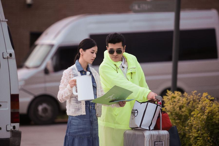 大学刚毕业女生适合做新媒体运营吗 新媒体运营入行指南