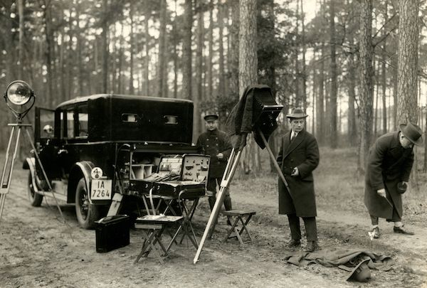 1927年的柏林刑警谋杀调查车