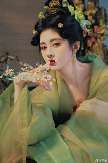 缠绵游戏歌词谐音