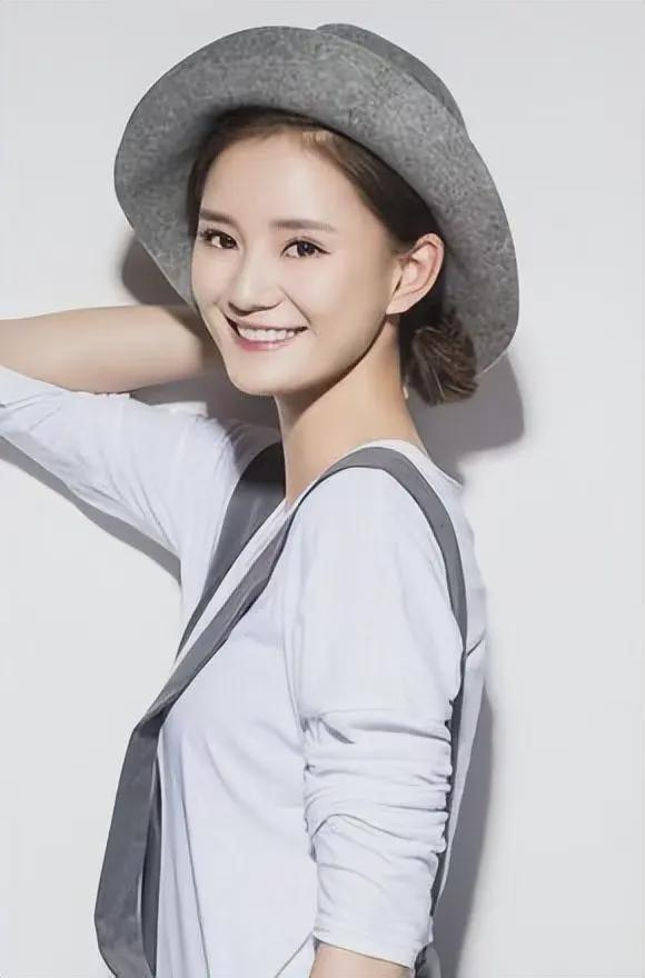 被嘲最丑女主后,38岁女演员馨子租房度日上热搜:退圈,认命