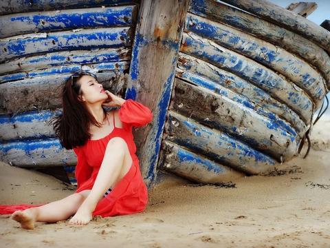 女人在这3种情况下对你大方，其实就是没有看上你，别追了。