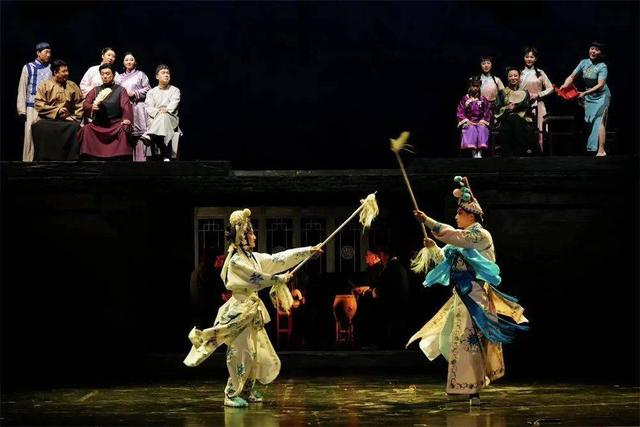 话剧《大宅门》剧照