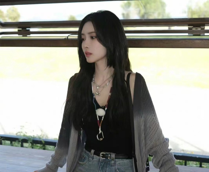《奔跑吧》女星生图,孟子义的腿,白鹿的脸,都不及瘦了的沙溢吸睛