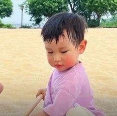 二胎之间隔几岁最好？弄错了时间妈妈小孩都受苦