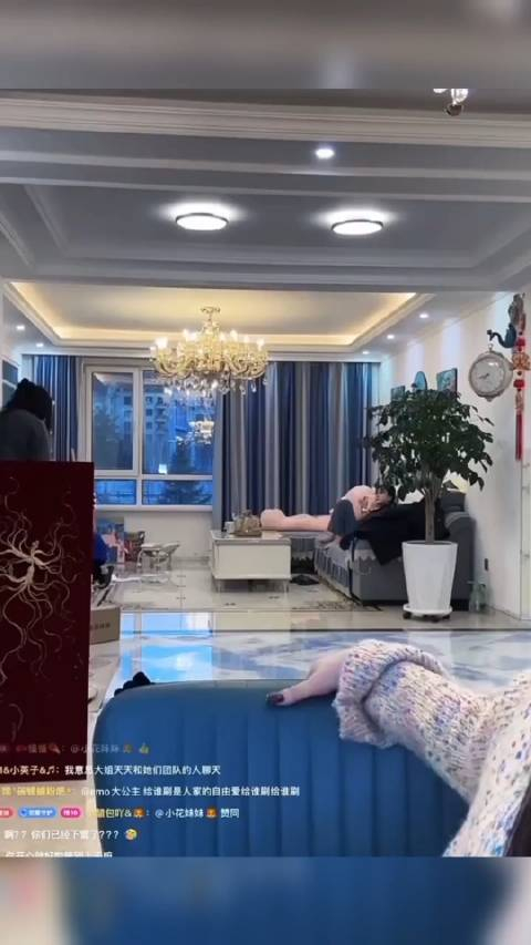 网友都夸子琪妈妈好看,子琪妈妈展示高情商:夸我的都那么好看