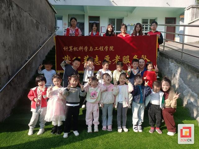 川轻化志愿者到和平幼儿园开展志愿活动