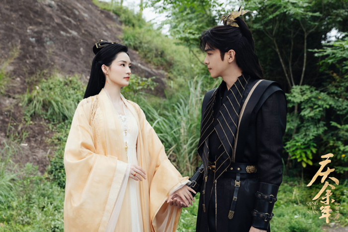 “饭碗CP”是《庆余年》系列里吸引女性用户的“嗑糖”工具