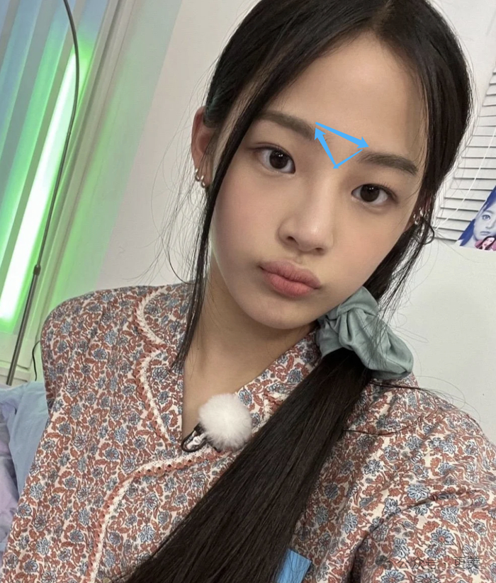 说山根必然离不开眉心三角区,眉心三角区 山根通常被视为一个整体