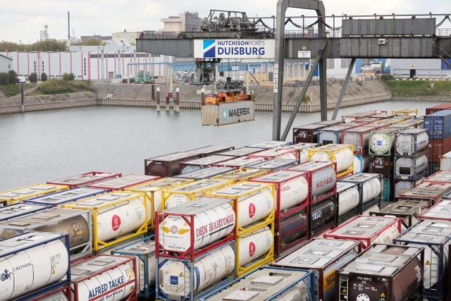 在德国杜伊斯堡拍摄的杜伊斯堡港景象。资料图：新华社 