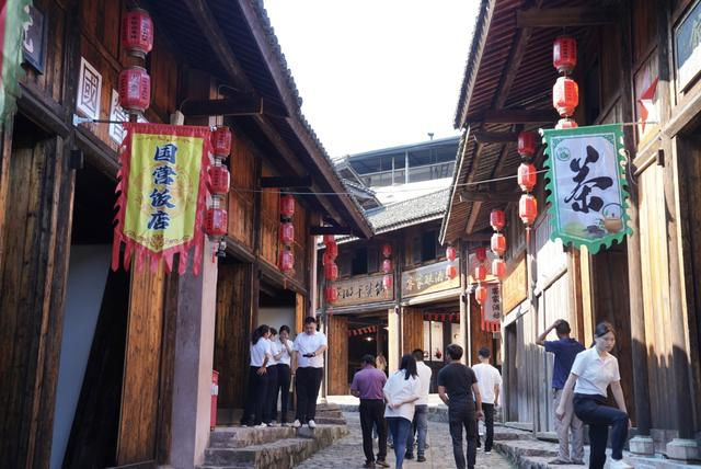 宁化县淮土镇红军街，欧阳丽英经营的文创馆坐落于此。 澎湃新闻记者 王珏玮 图