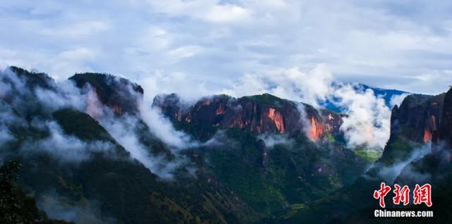 图为老君山。丽江市委宣传部 供图