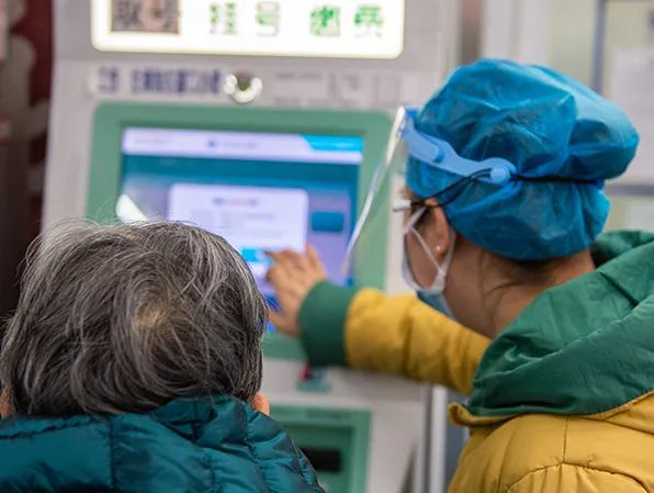 图片来源：新华社