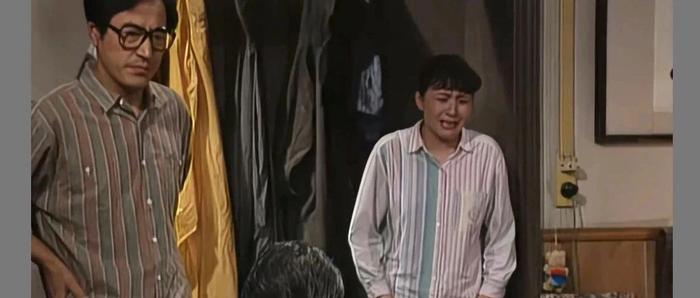 就凭你那个长相 你一次谈八个都没问题